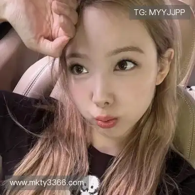 苗诗纯